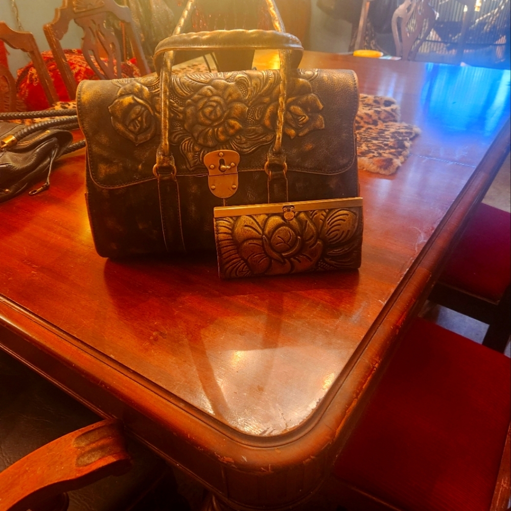 Matching purse and wallet